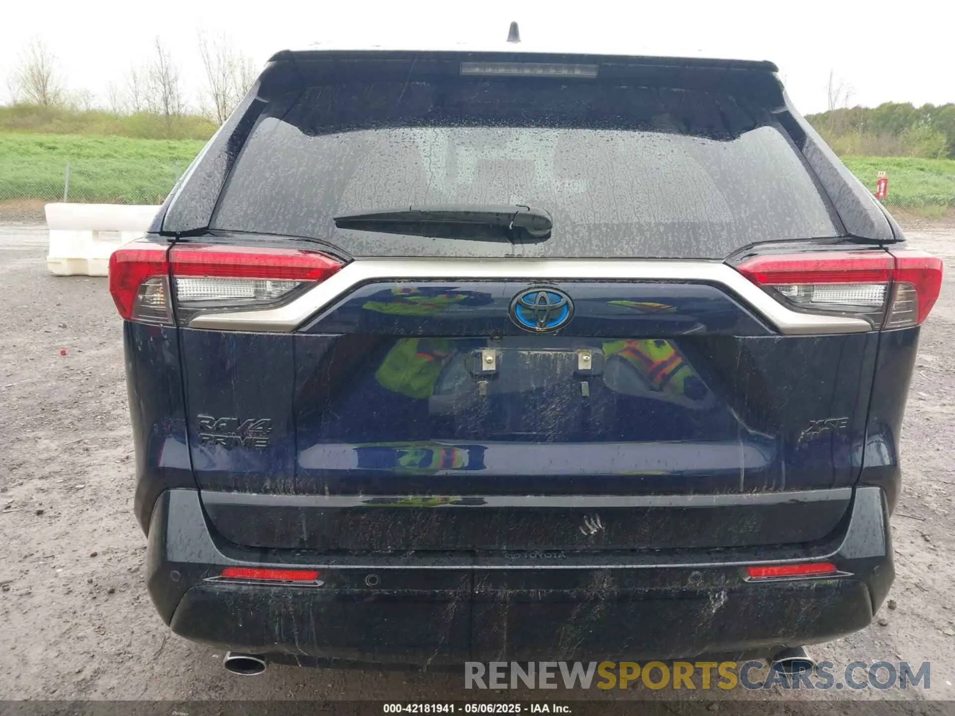16 fotografías del automóvil dañado JTMFB3FV7PD155995 TOYOTA RAV4 PRIME 2023