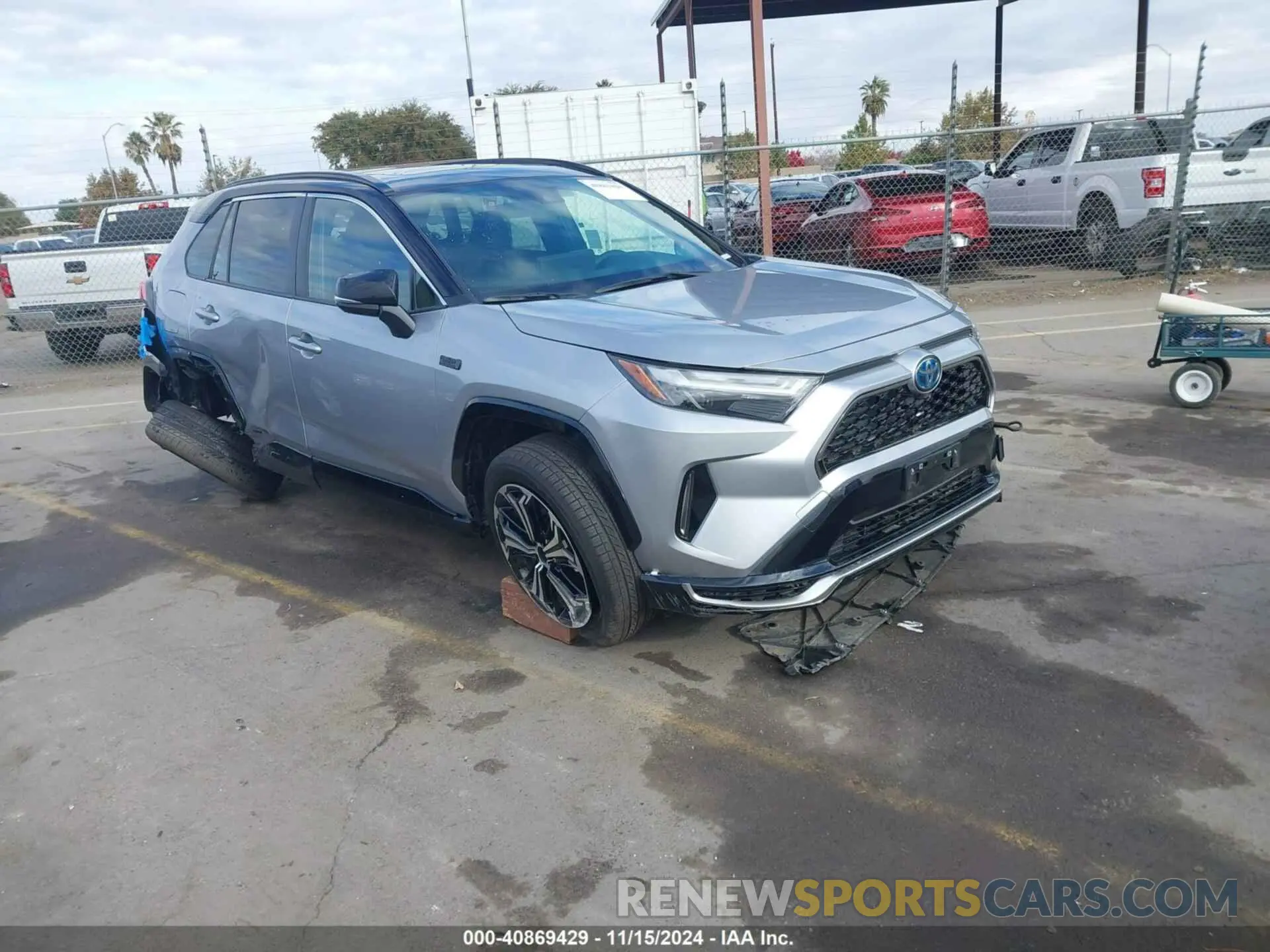 1 fotografías del automóvil dañado JTMEB3FV1RD189607 TOYOTA RAV4 PRIME 2024