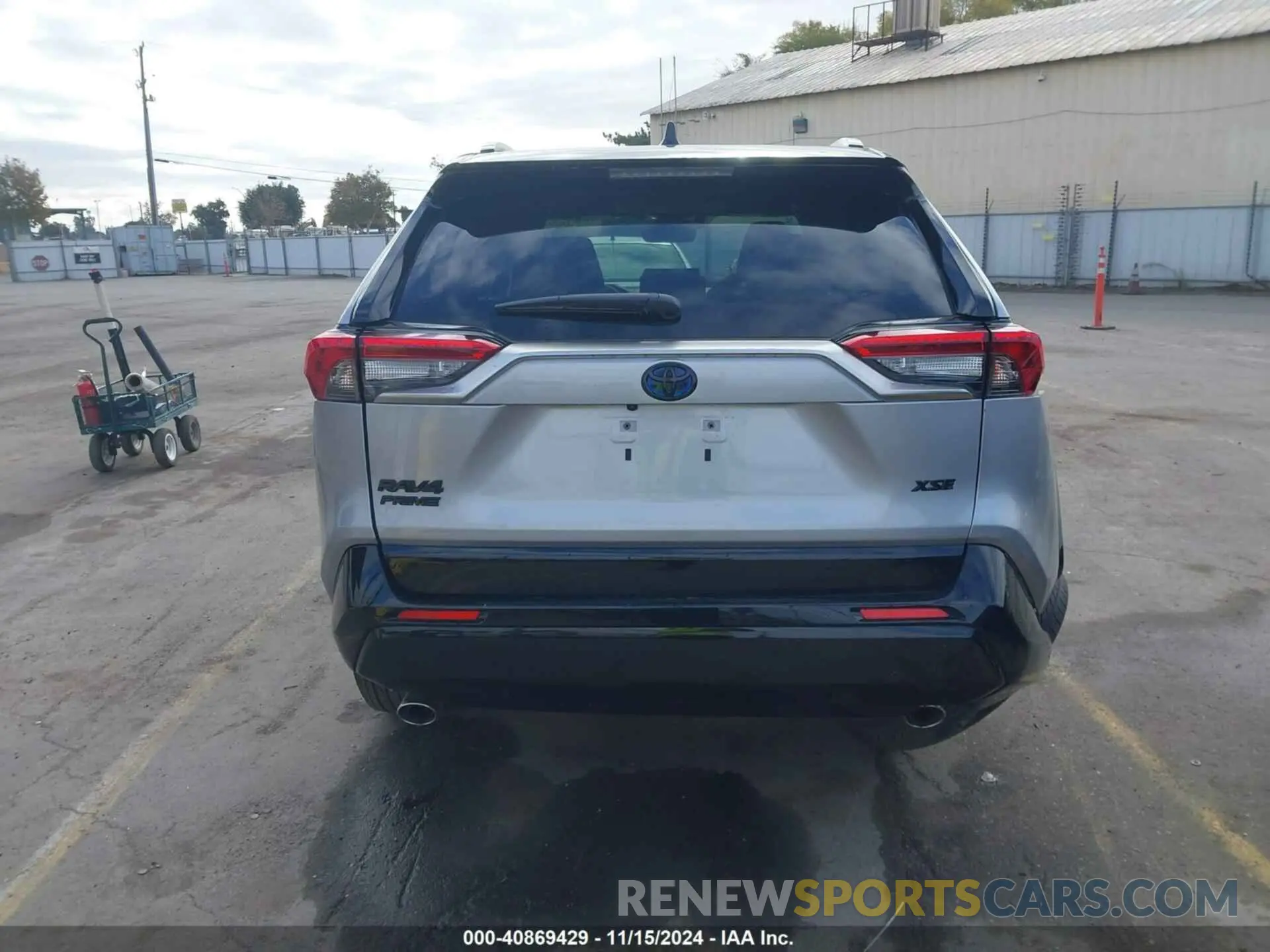 16 fotografías del automóvil dañado JTMEB3FV1RD189607 TOYOTA RAV4 PRIME 2024