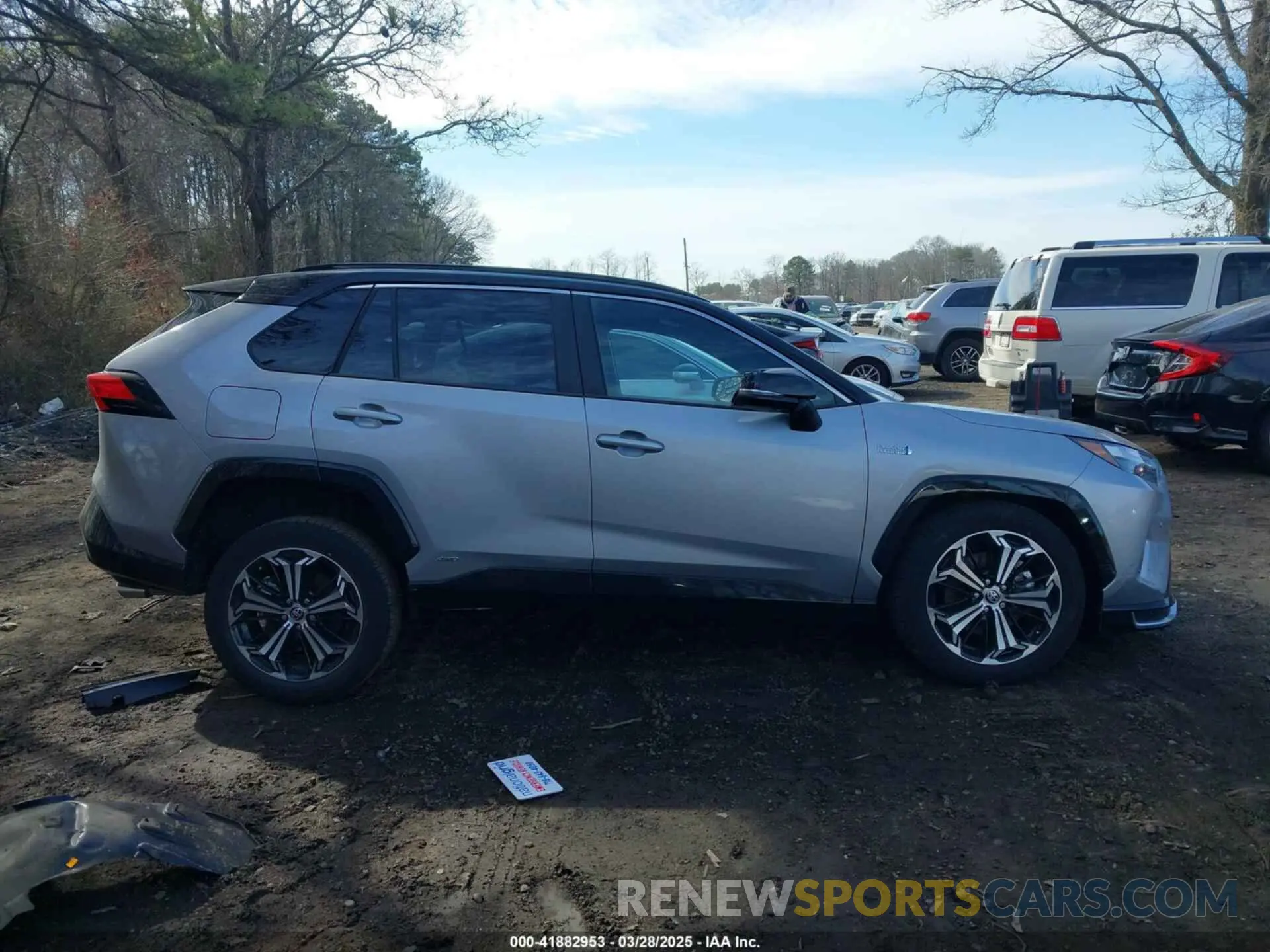 13 fotografías del automóvil dañado JTMFB3FV6RD230902 TOYOTA RAV4 PRIME 2024
