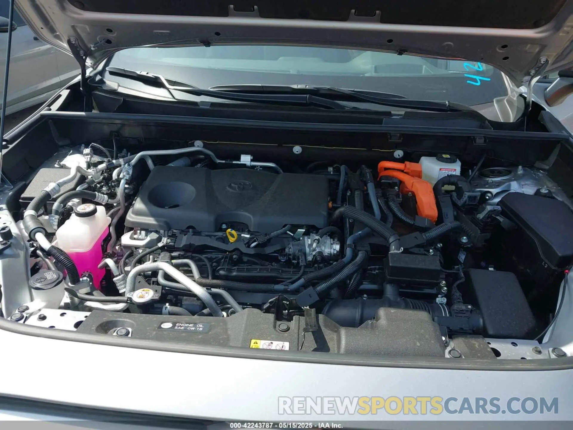 10 fotografías del automóvil dañado JTMFB3FVXRD226108 TOYOTA RAV4 PRIME 2024