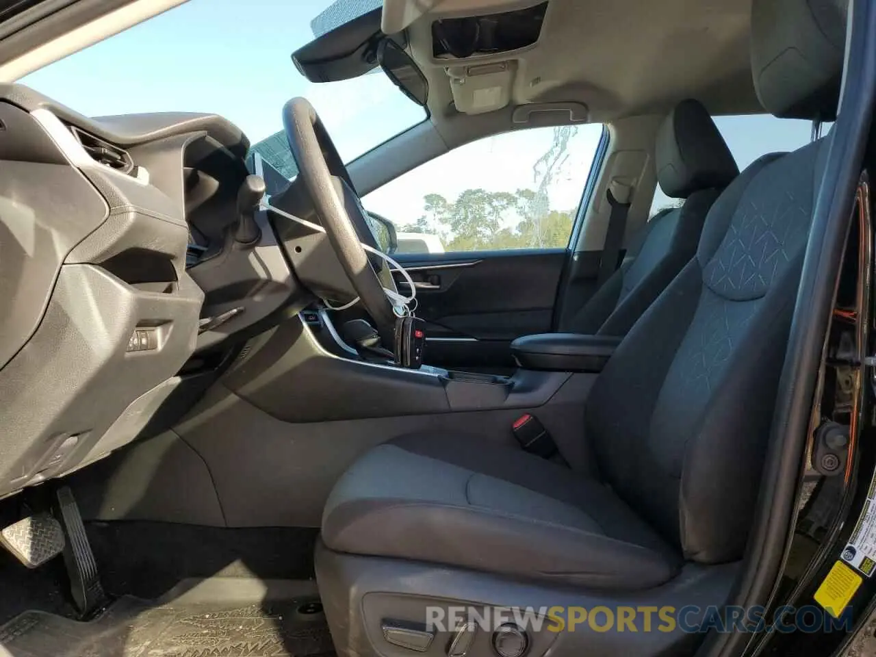 7 fotografías del automóvil dañado 2T3UWRFV1PW175810 TOYOTA RAV4 WOODL 2023
