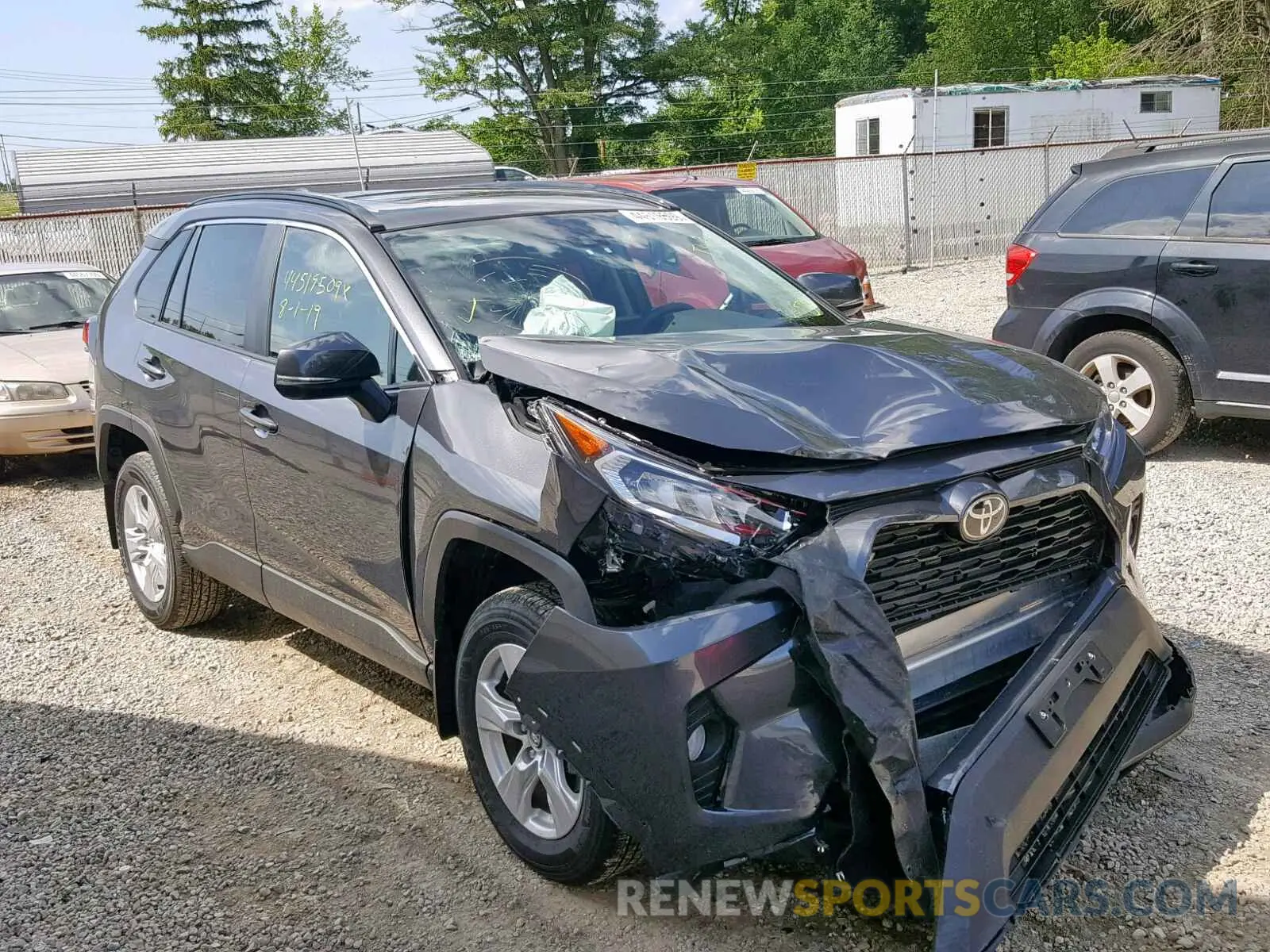 1 fotografías del automóvil dañado 2T3P1RFV3KW057259 TOYOTA RAV4 XLE 2019