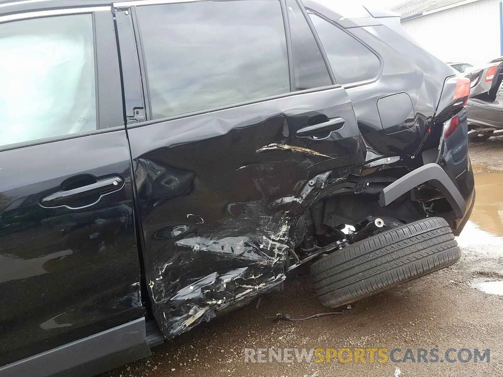 9 fotografías del automóvil dañado 2T3A1RFV0KC024453 TOYOTA RAV4 XLE P 2019