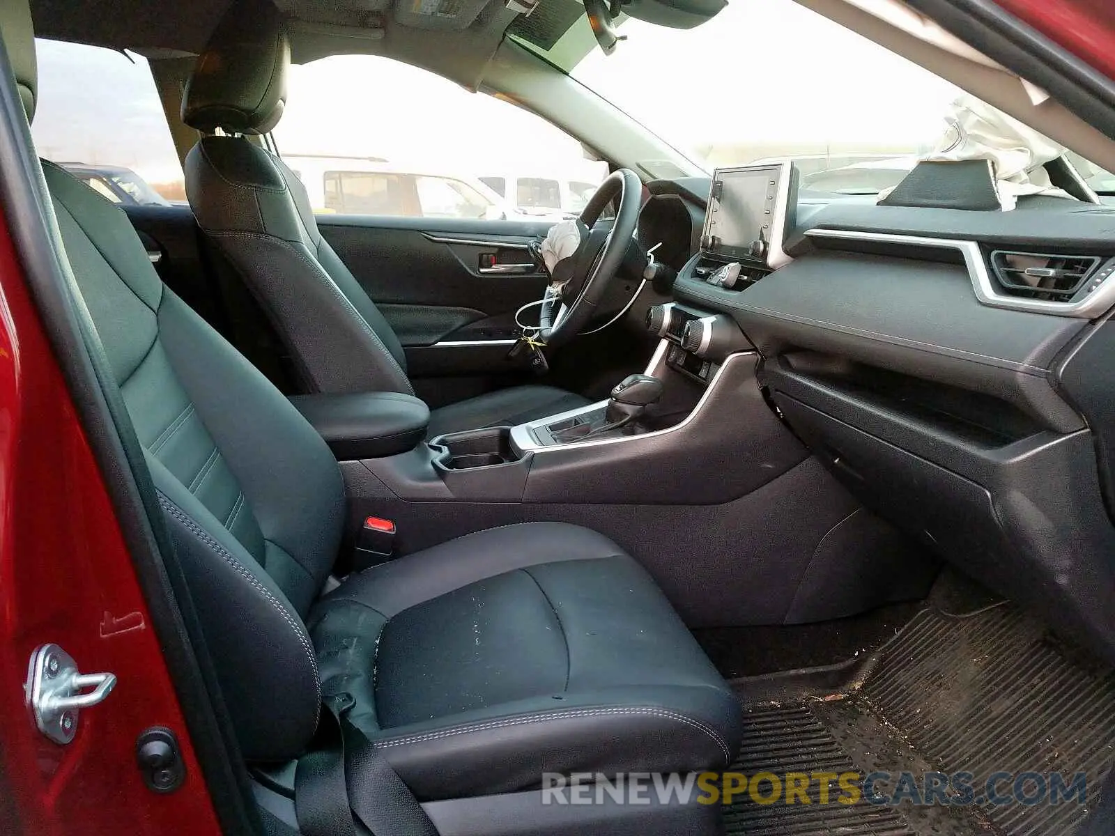 5 fotografías del automóvil dañado JTMA1RFV5KD045178 TOYOTA RAV4 XLE P 2019