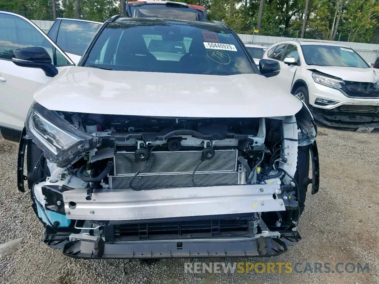 9 fotografías del automóvil dañado 2T3EWRFV4KW007348 TOYOTA RAV4 XSE 2019