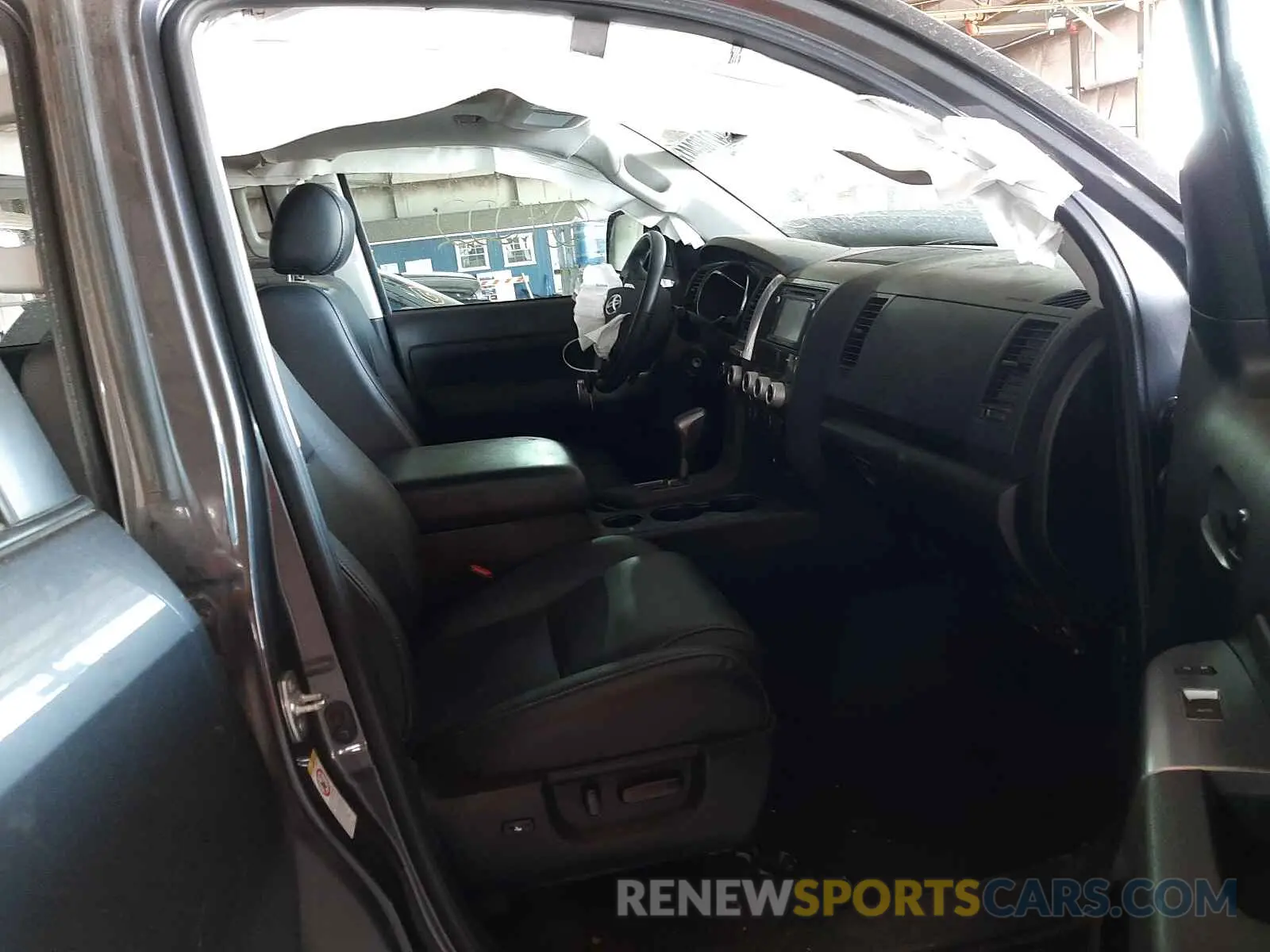 5 fotografías del automóvil dañado 5TDBY5G12KS174214 TOYOTA SEQUOIA 2019