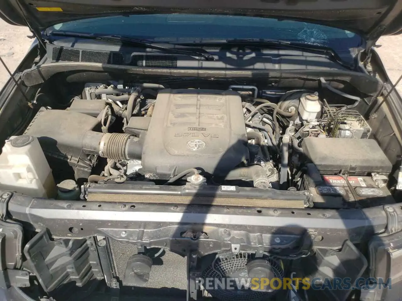 7 fotografías del automóvil dañado 5TDBY5G17KS166626 TOYOTA SEQUOIA 2019