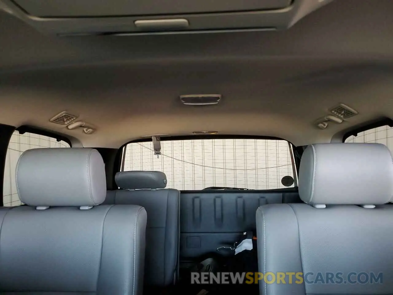 10 fotografías del automóvil dañado 5TDDY5G10KS173524 TOYOTA SEQUOIA 2019