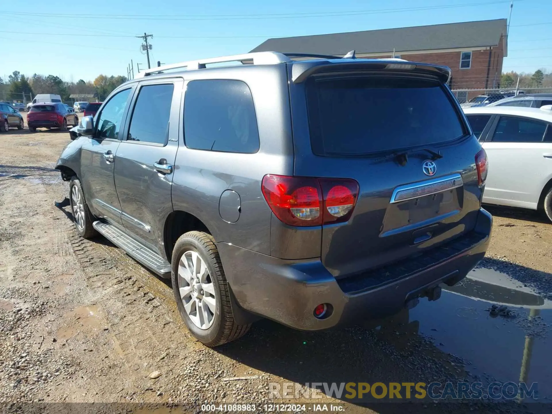 3 fotografías del automóvil dañado 5TDDY5G17KS167851 TOYOTA SEQUOIA 2019