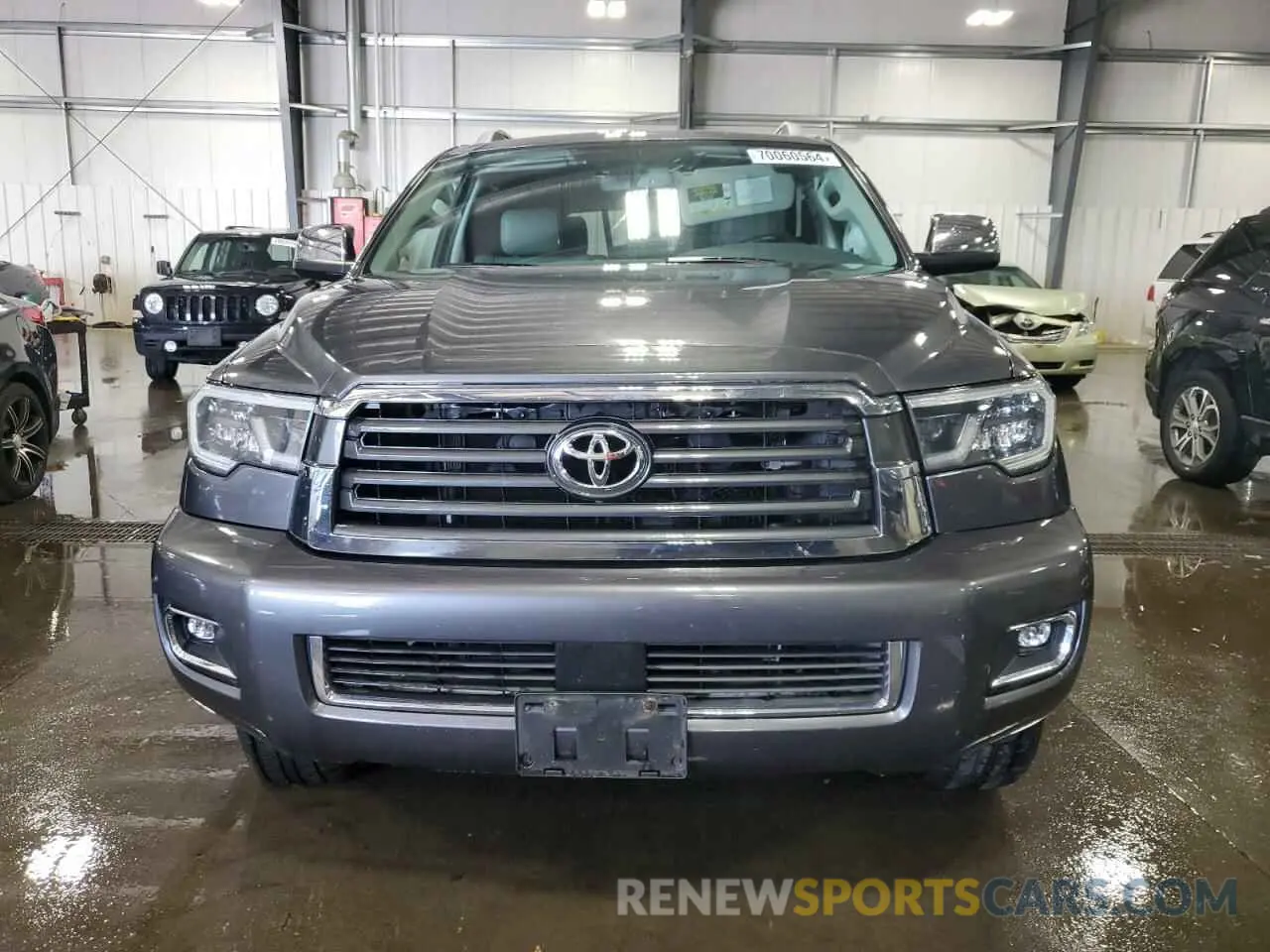 5 fotografías del automóvil dañado 5TDJY5G10KS173378 TOYOTA SEQUOIA 2019