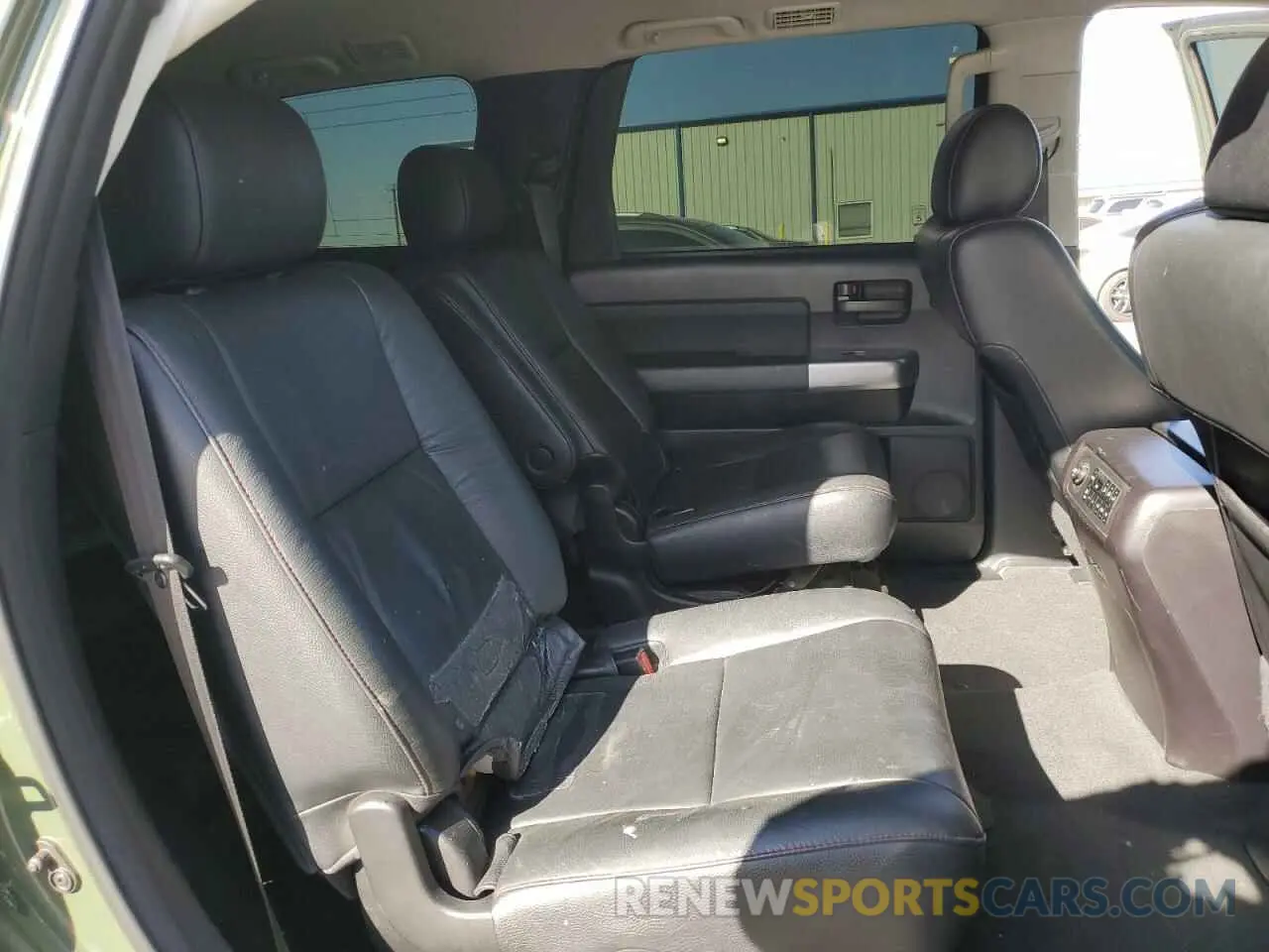 11 fotografías del automóvil dañado 5TDBY5G15LS179294 TOYOTA SEQUOIA 2020