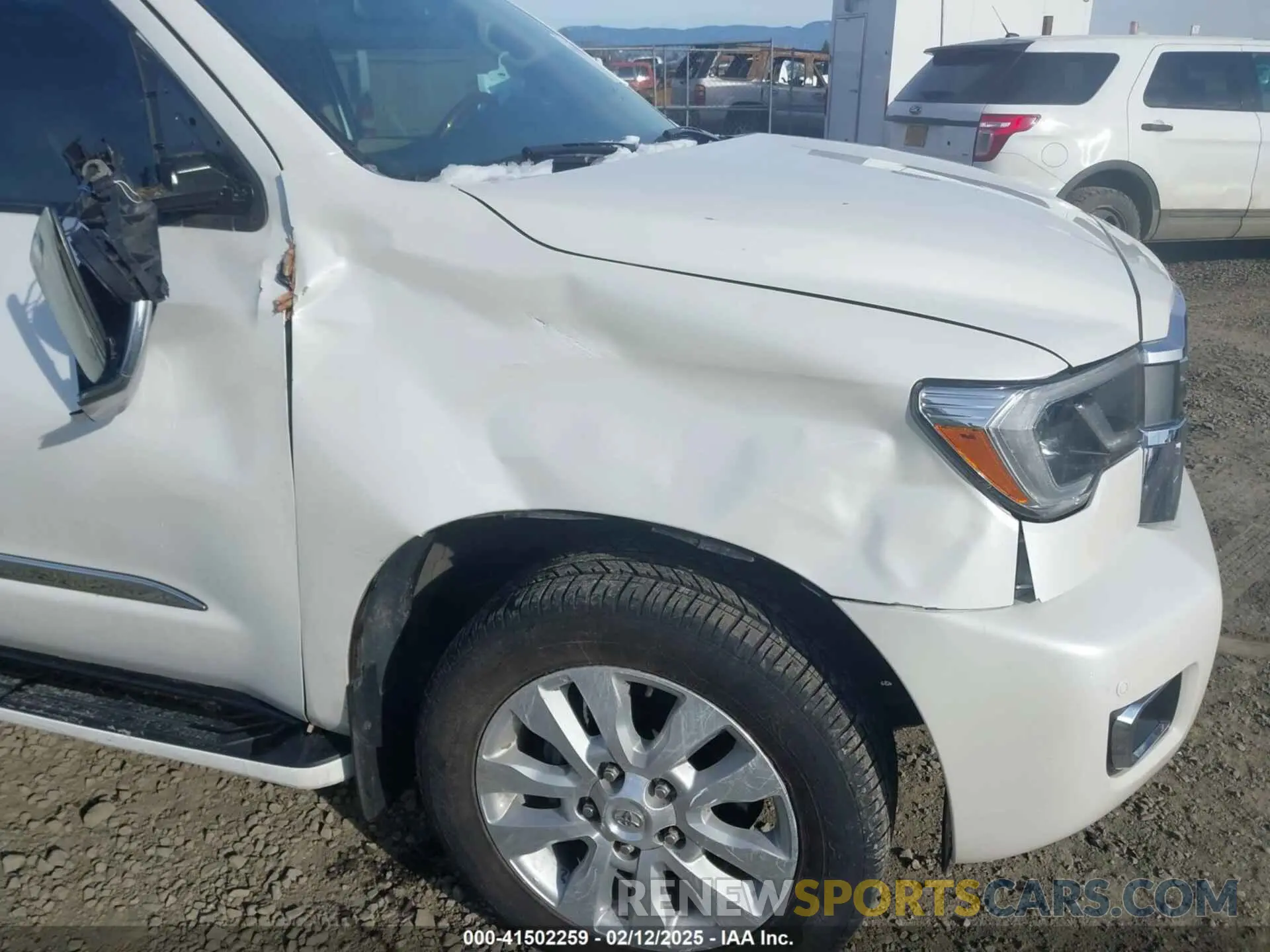 16 fotografías del automóvil dañado 5TDDY5G10LS175226 TOYOTA SEQUOIA 2020