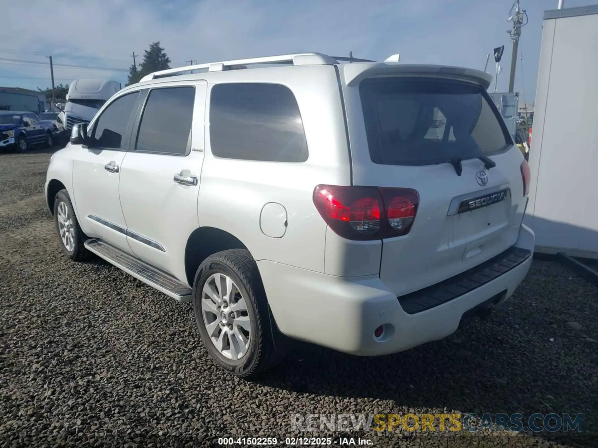 3 fotografías del automóvil dañado 5TDDY5G10LS175226 TOYOTA SEQUOIA 2020