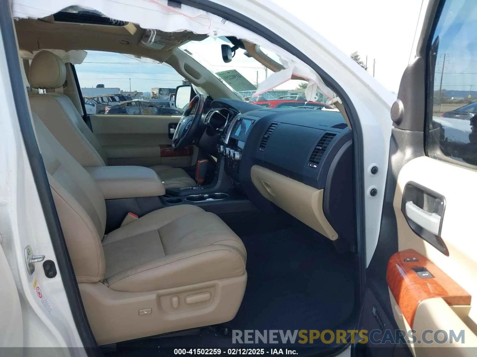 5 fotografías del automóvil dañado 5TDDY5G10LS175226 TOYOTA SEQUOIA 2020