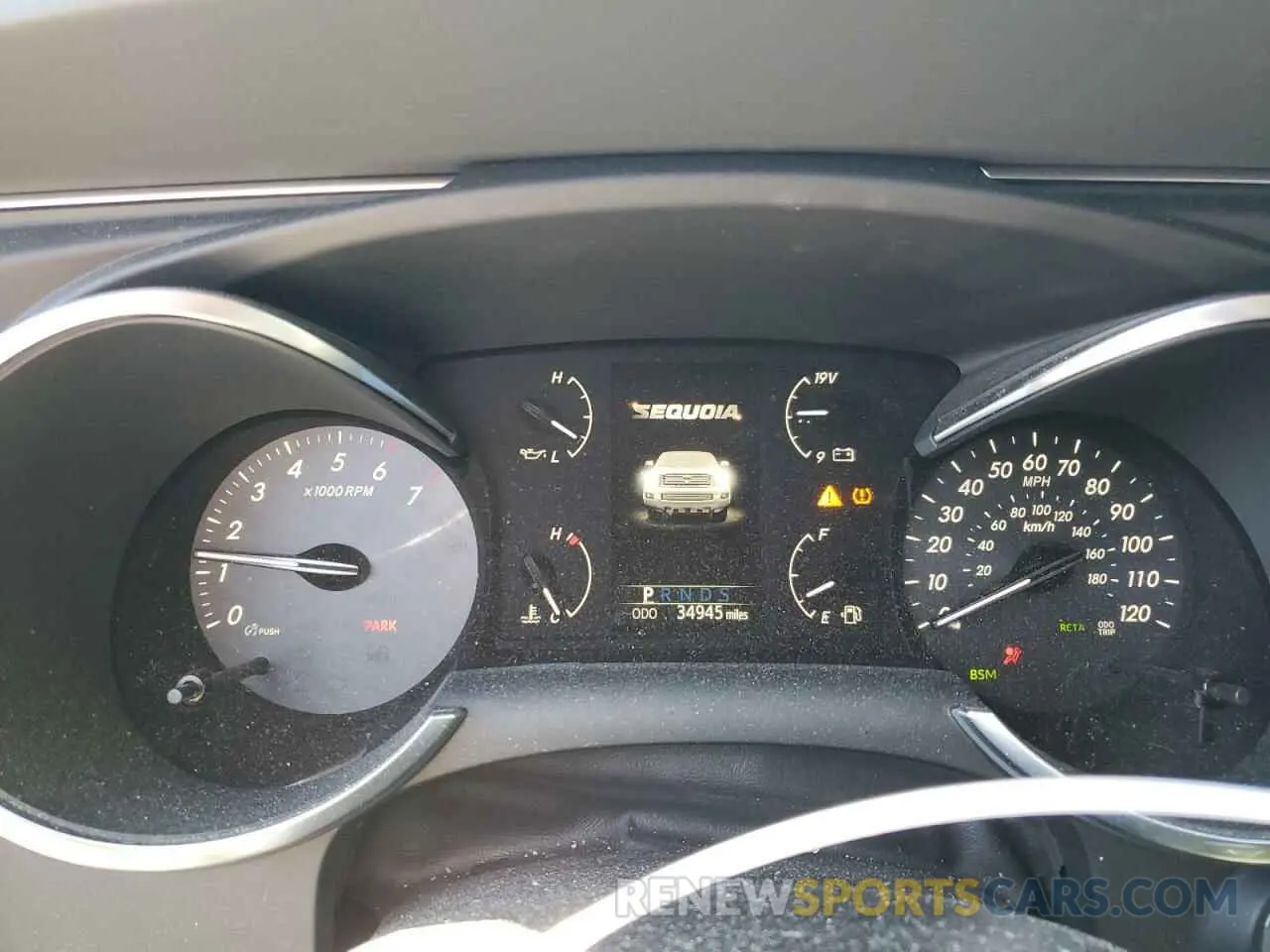 9 fotografías del automóvil dañado 5TDGY5A19MS076167 TOYOTA SEQUOIA 2021