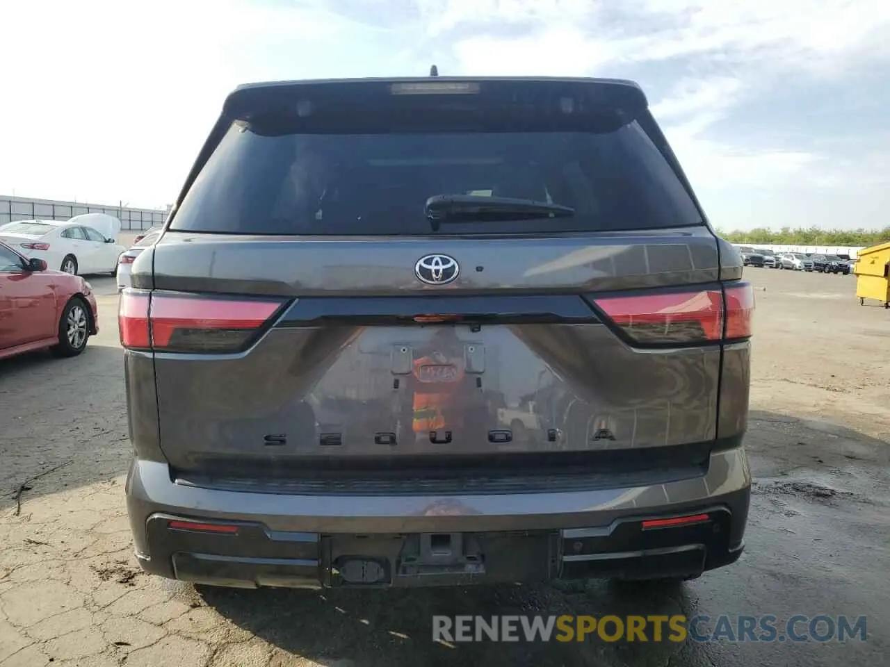 6 fotografías del automóvil dañado 7SVAAAAA3PX001066 TOYOTA SEQUOIA 2023