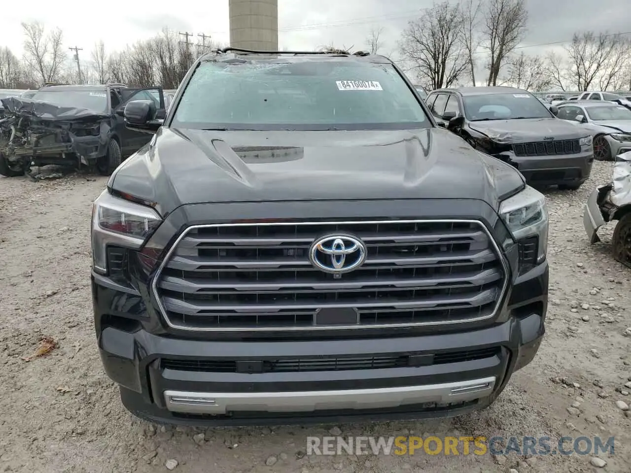 5 fotografías del automóvil dañado 7SVAAABA1PX001176 TOYOTA SEQUOIA 2023