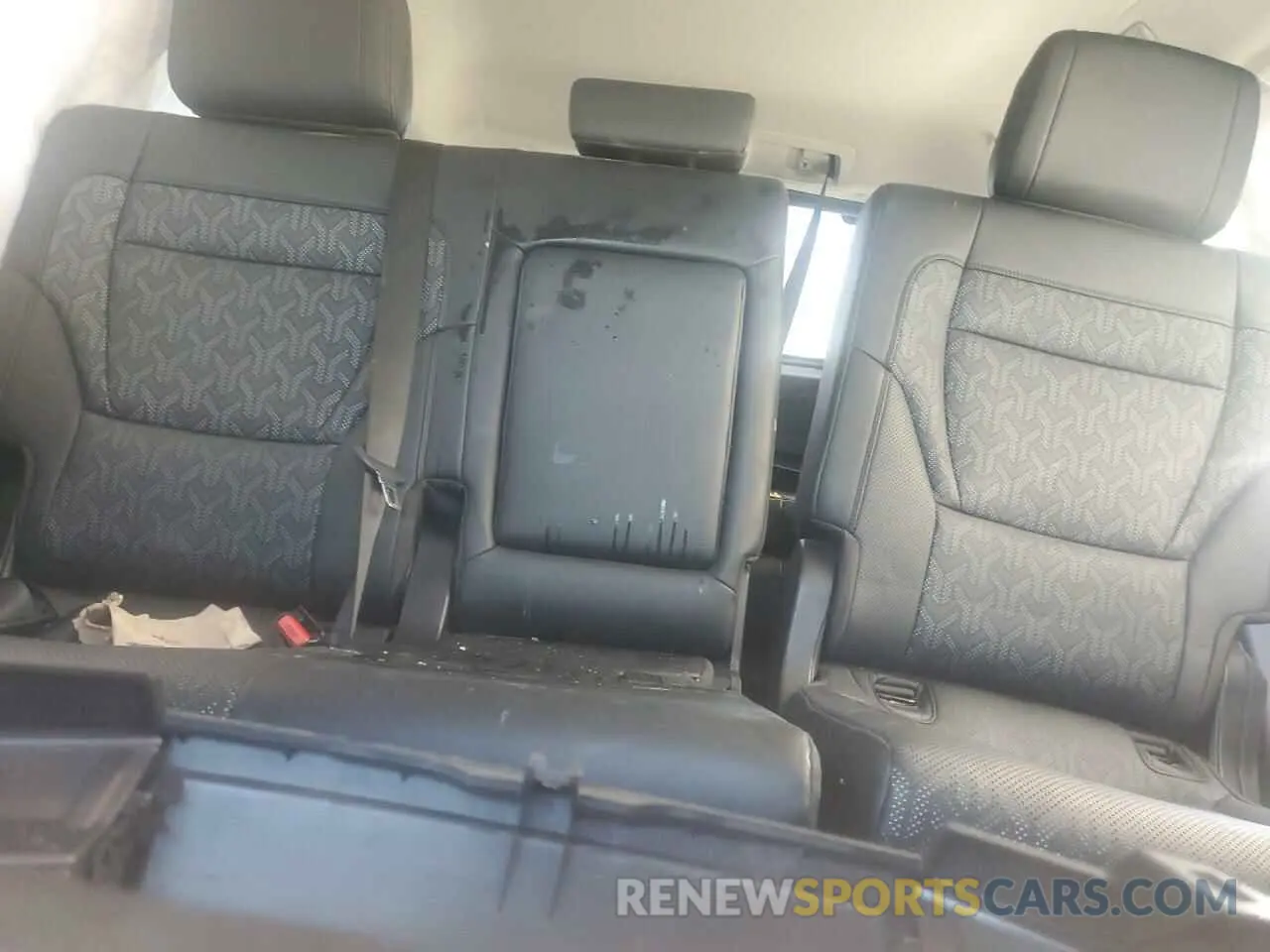 10 fotografías del automóvil dañado 7SVAAABA4PX016500 TOYOTA SEQUOIA 2023