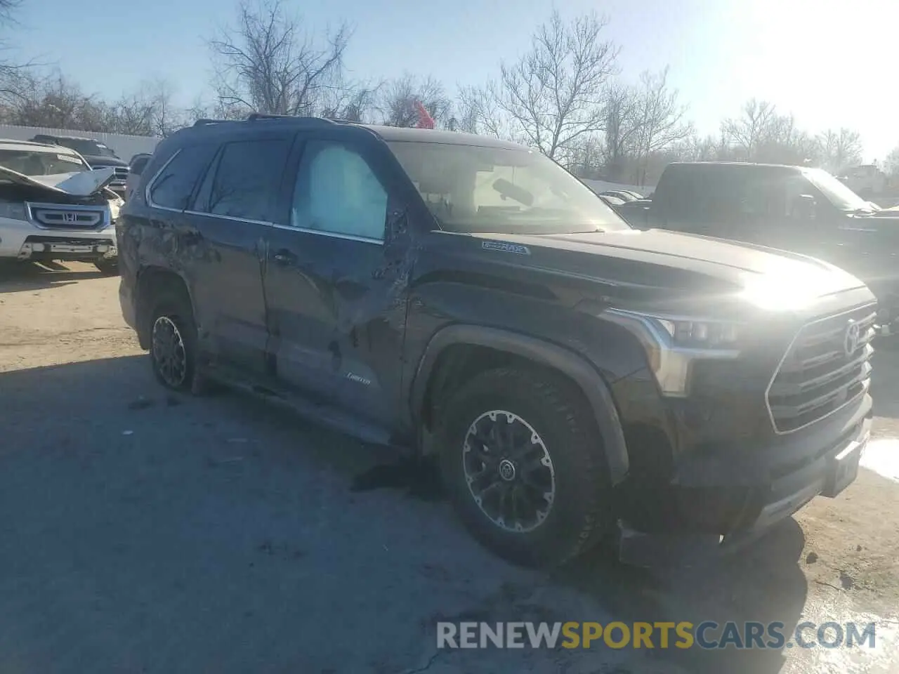 4 fotografías del automóvil dañado 7SVAAABA4PX016500 TOYOTA SEQUOIA 2023