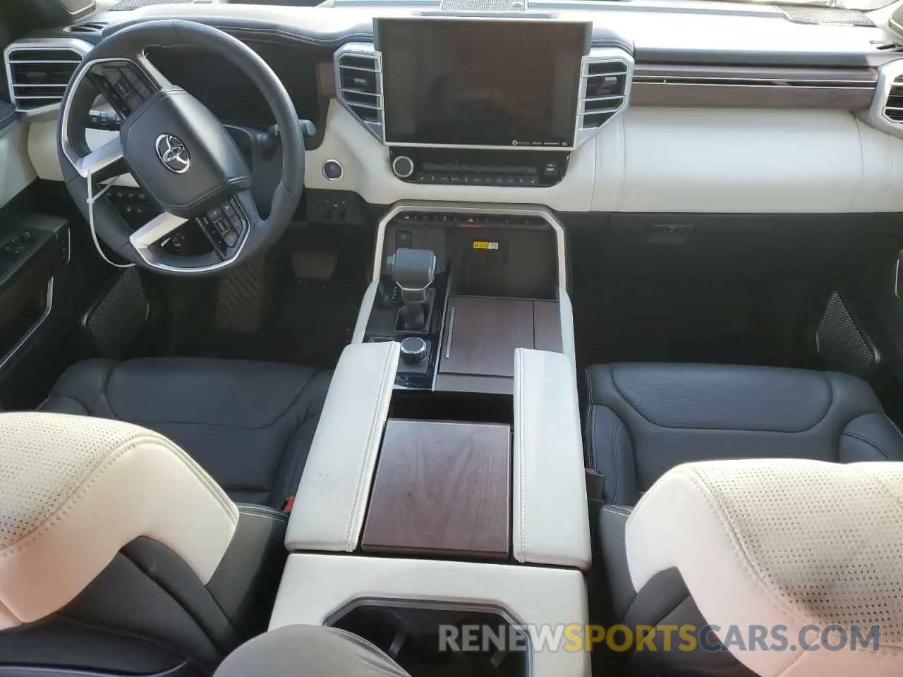 8 fotografías del automóvil dañado 7SVAAABA5PX009474 TOYOTA SEQUOIA 2023