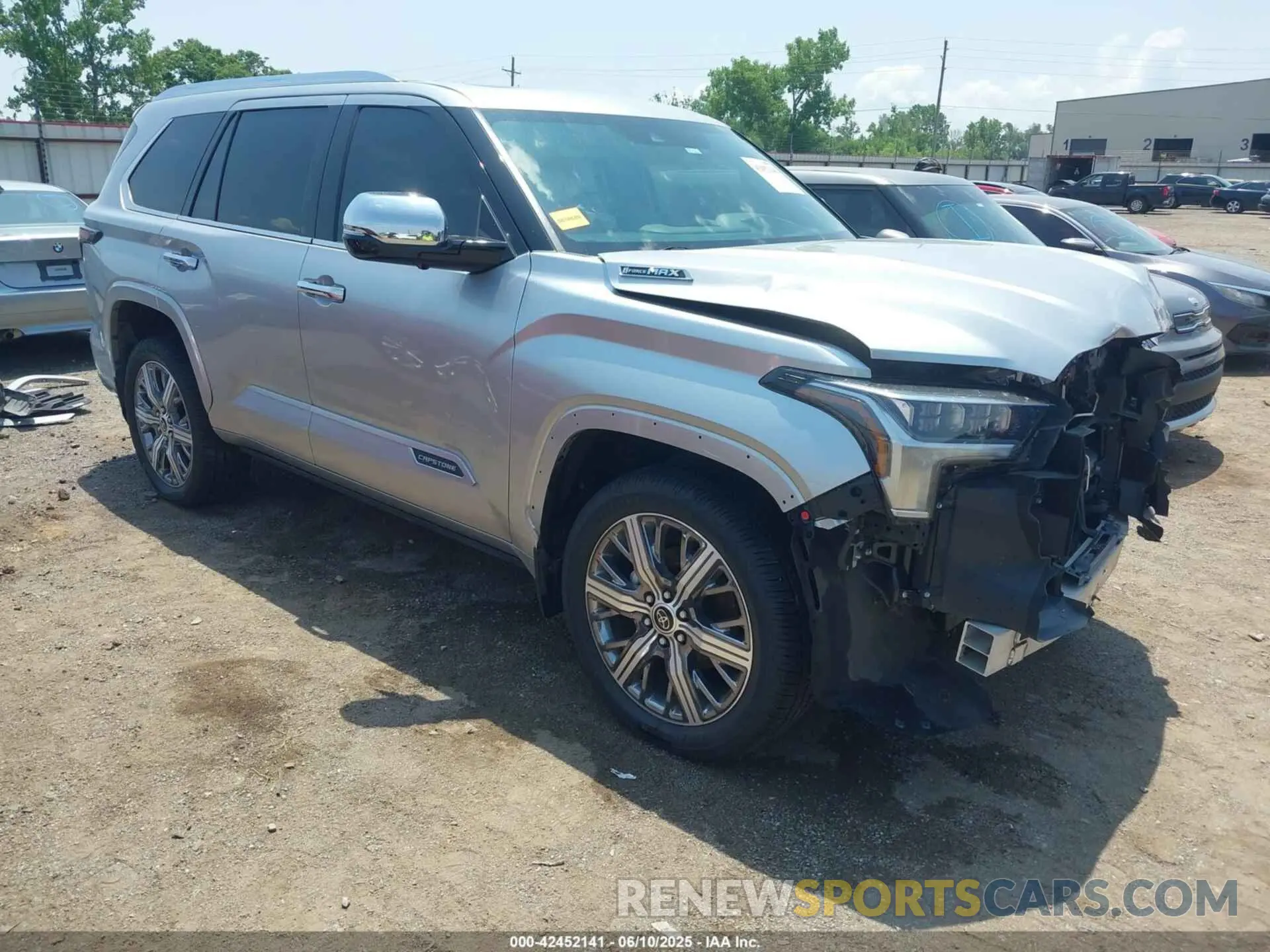 1 fotografías del automóvil dañado 7SVAAABA7PX008987 TOYOTA SEQUOIA 2023