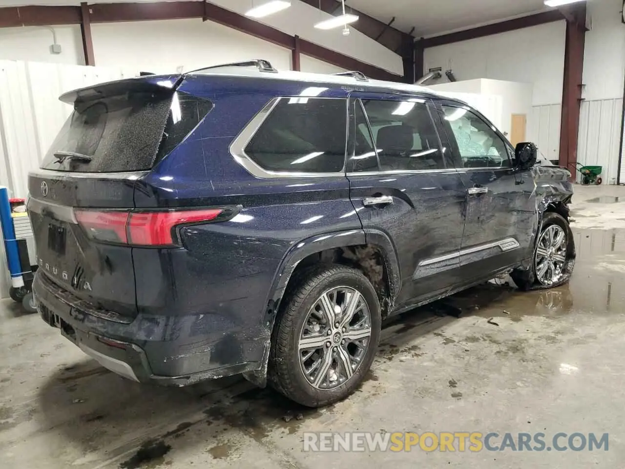 3 fotografías del automóvil dañado 7SVAAABAXPX012869 TOYOTA SEQUOIA 2023