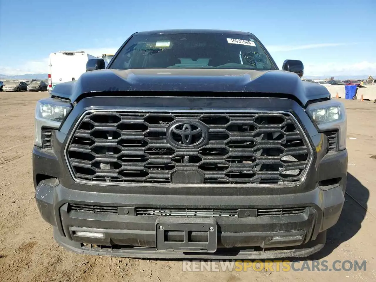 5 fotografías del automóvil dañado 7SVAAABA1RX045827 TOYOTA SEQUOIA 2024