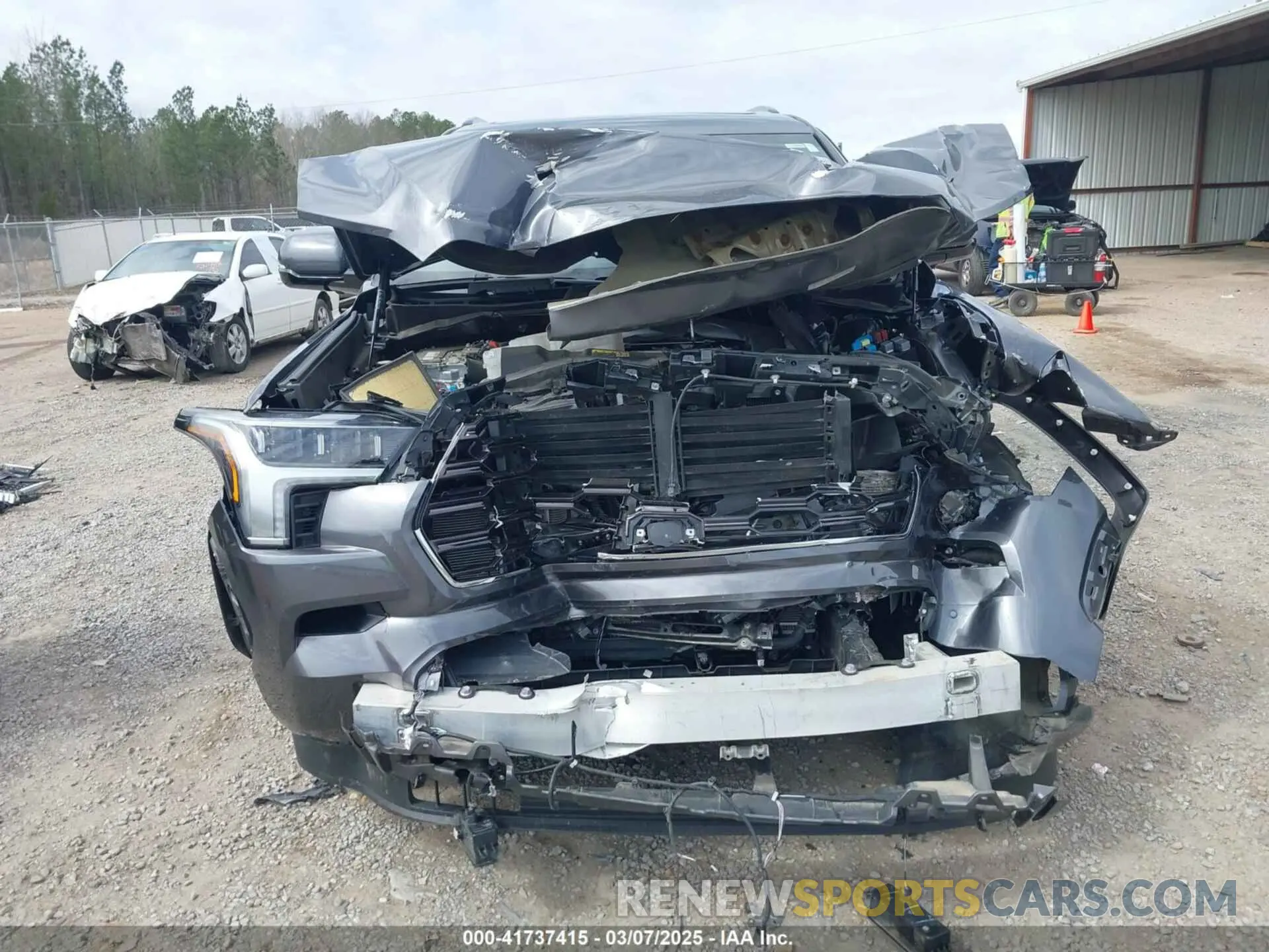 6 fotografías del automóvil dañado 7SVAAABA3RX023991 TOYOTA SEQUOIA 2024