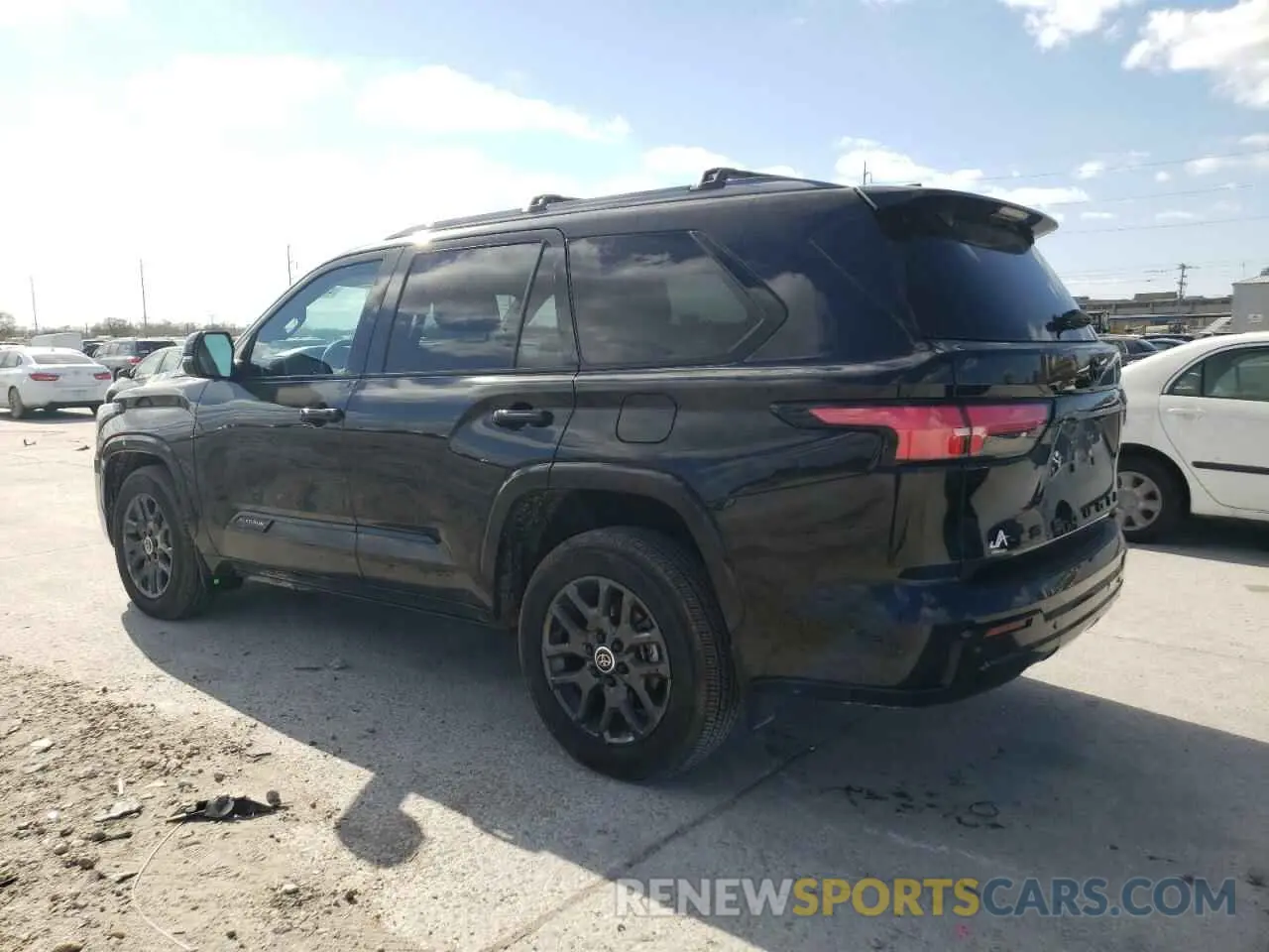 2 fotografías del automóvil dañado 7SVAAABA4RX048026 TOYOTA SEQUOIA 2024