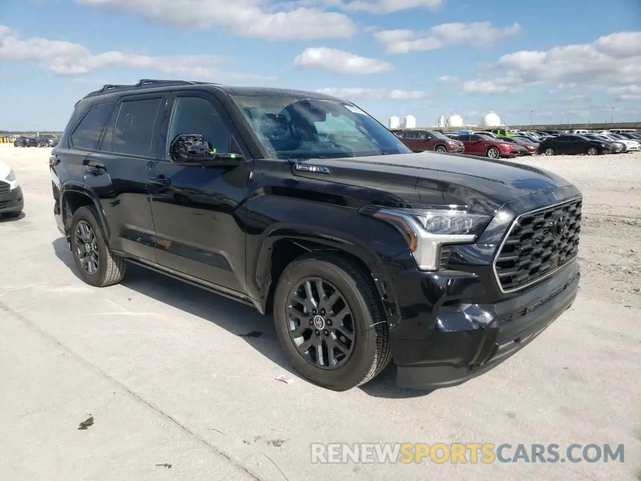 4 fotografías del automóvil dañado 7SVAAABA4RX048026 TOYOTA SEQUOIA 2024