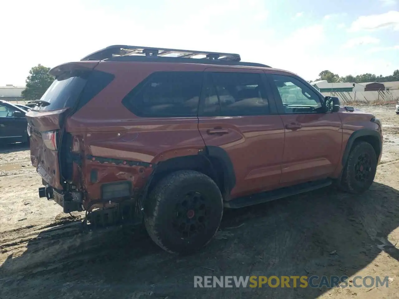 3 fotografías del automóvil dañado 7SVAAABA5RX021773 TOYOTA SEQUOIA 2024