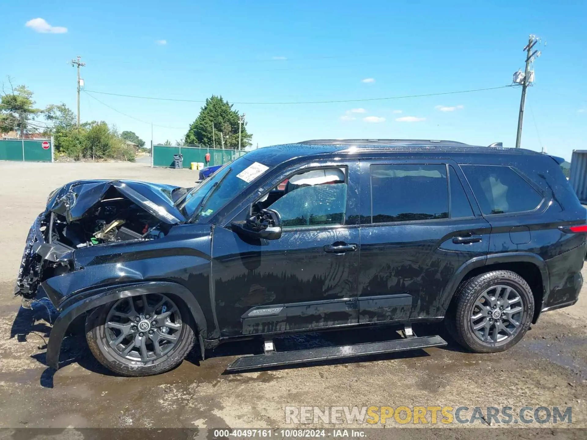 15 fotografías del automóvil dañado 7SVAAABA5RX039397 TOYOTA SEQUOIA 2024