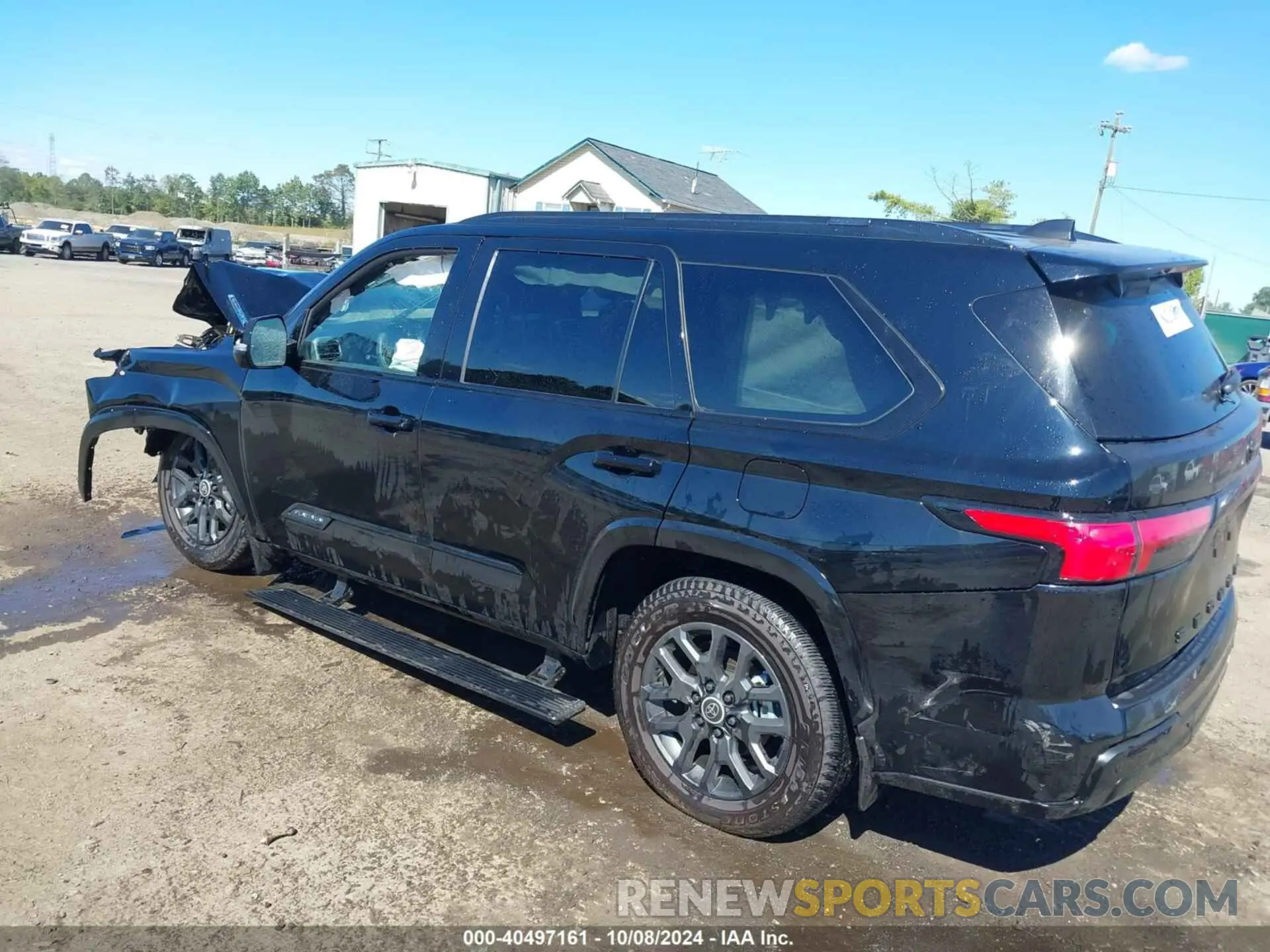 3 fotografías del automóvil dañado 7SVAAABA5RX039397 TOYOTA SEQUOIA 2024