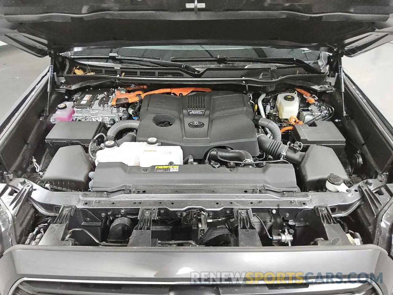 12 fotografías del automóvil dañado 7SVAAABA6RX042339 TOYOTA SEQUOIA 2024