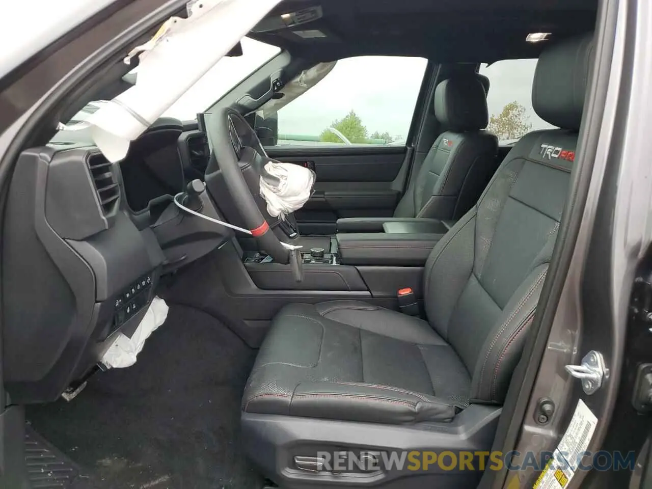 7 fotografías del automóvil dañado 7SVAAABA7RX046755 TOYOTA SEQUOIA 2024