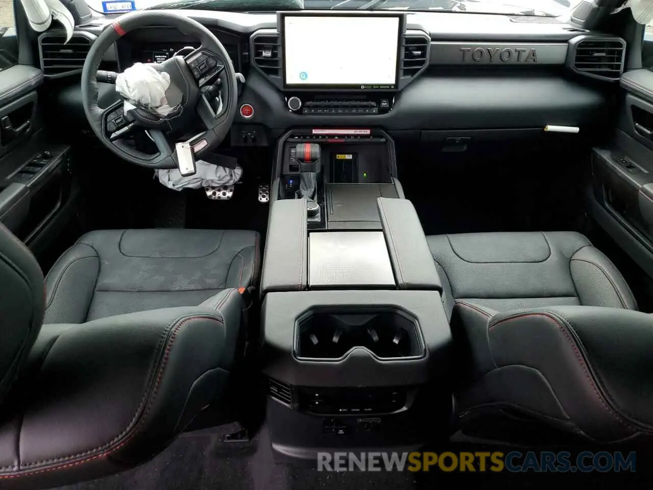 8 fotografías del automóvil dañado 7SVAAABA7RX046755 TOYOTA SEQUOIA 2024