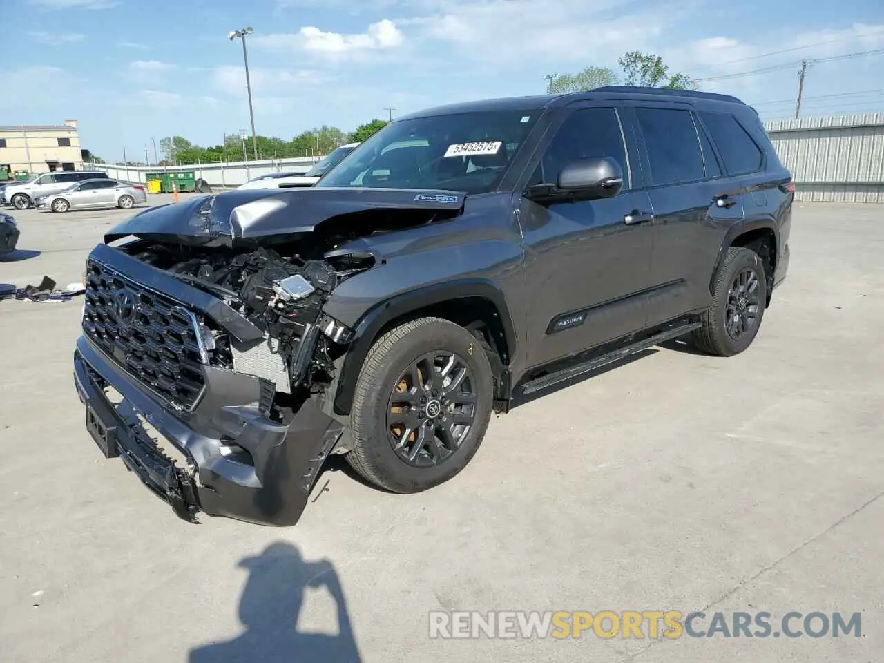 1 fotografías del automóvil dañado 7SVAAABA8RX034937 TOYOTA SEQUOIA 2024