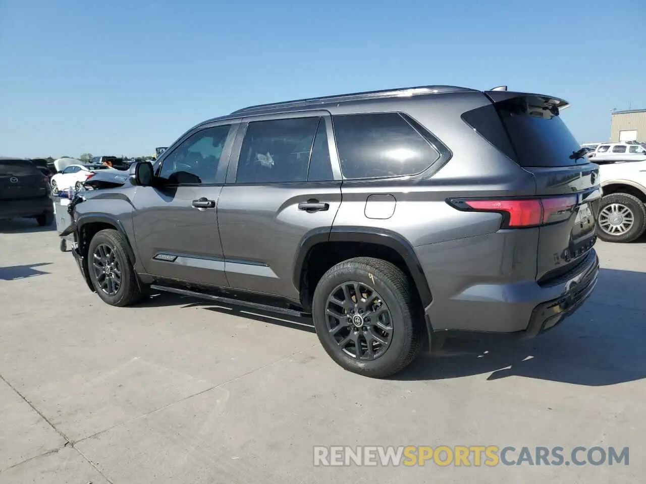 2 fotografías del automóvil dañado 7SVAAABA8RX034937 TOYOTA SEQUOIA 2024