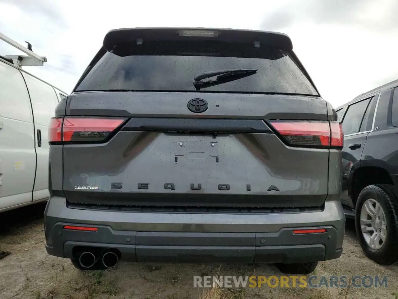 6 fotografías del automóvil dañado 7SVAAABAXRX037287 TOYOTA SEQUOIA 2024