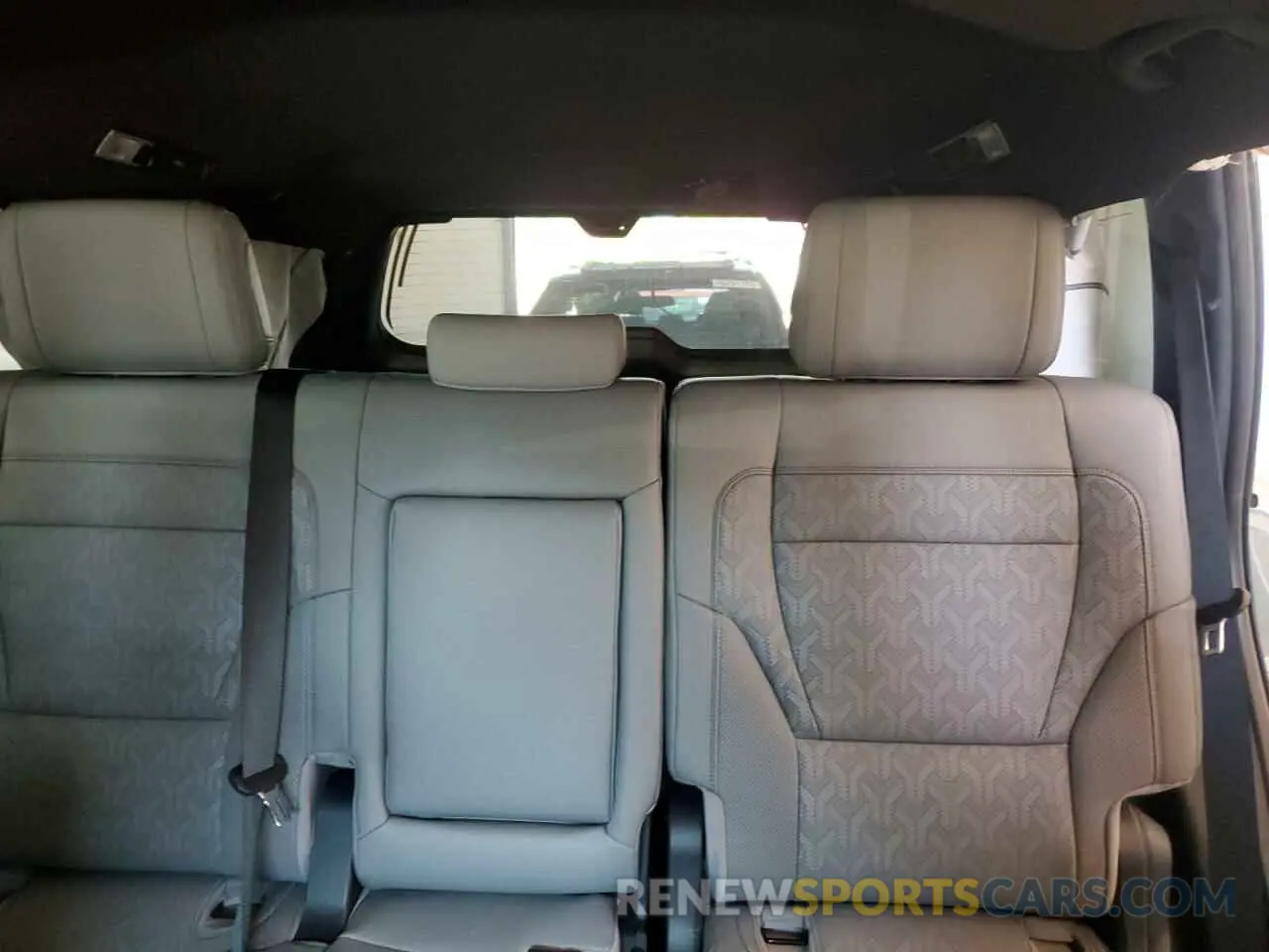 10 fotografías del automóvil dañado 7SVAAABA0SX053360 TOYOTA SEQUOIA 2025