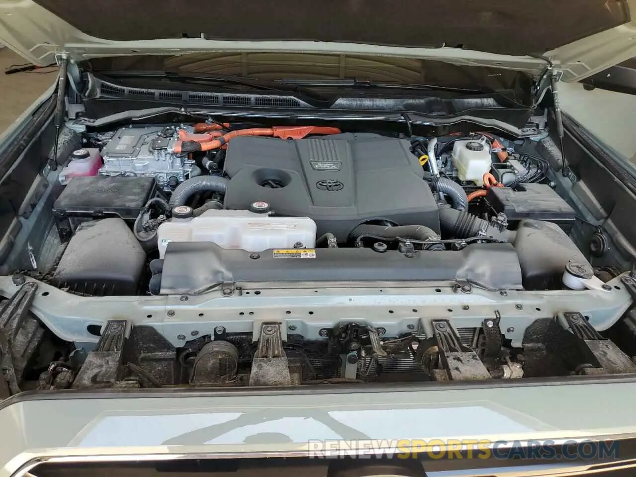 12 fotografías del automóvil dañado 7SVAAABA0SX053360 TOYOTA SEQUOIA 2025