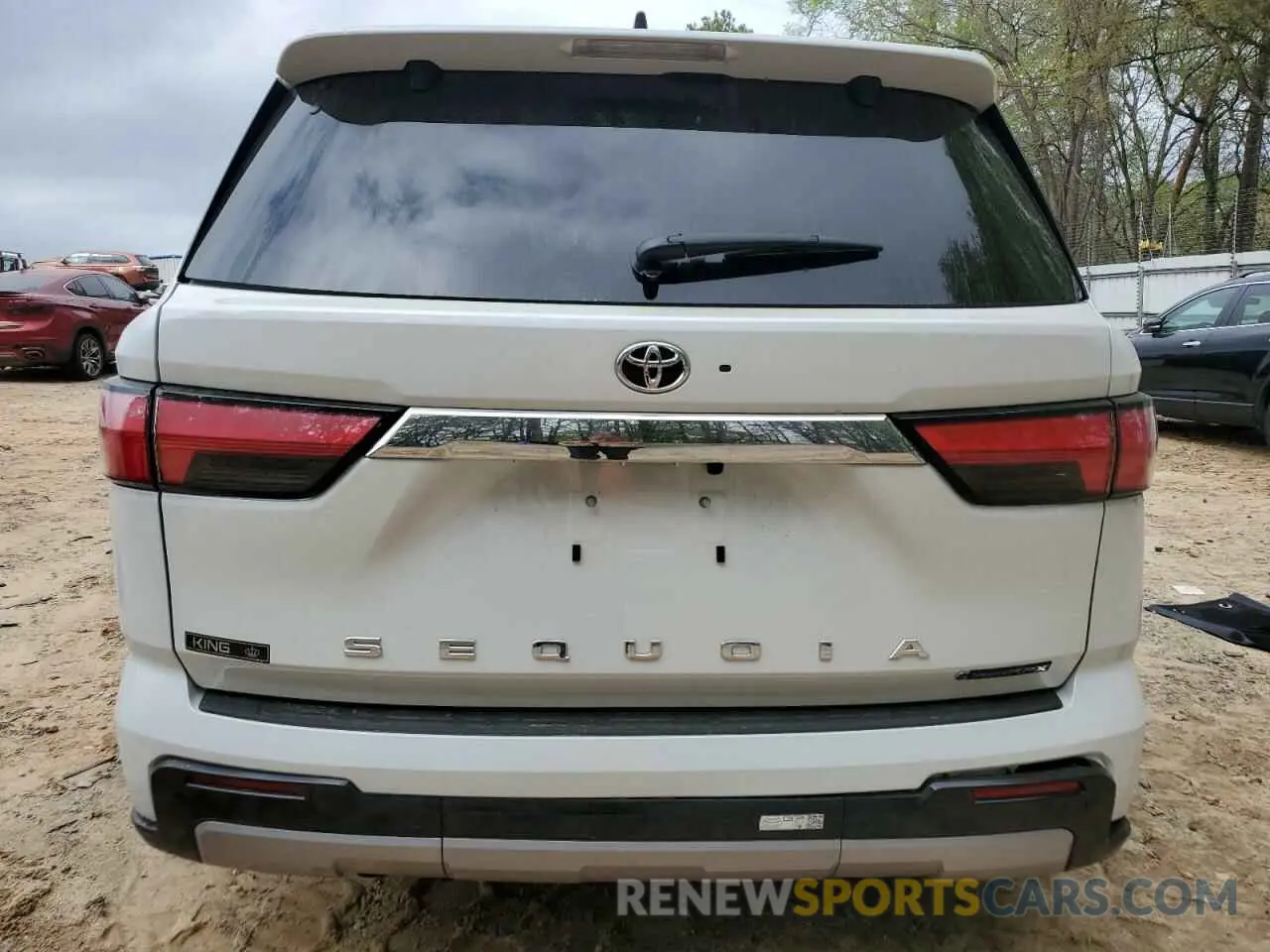 6 fotografías del automóvil dañado 7SVAAABA3SX054096 TOYOTA SEQUOIA 2025