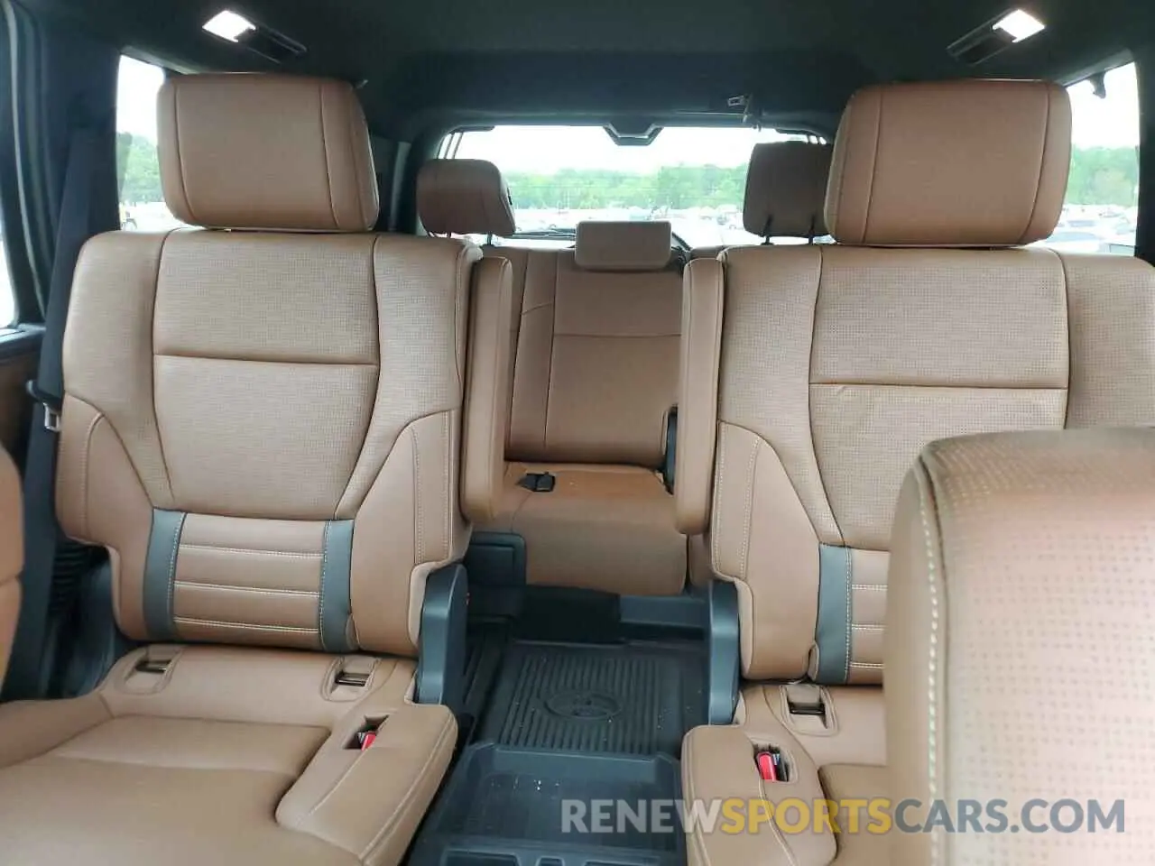 10 fotografías del automóvil dañado 7SVAAABA4SX054592 TOYOTA SEQUOIA 2025
