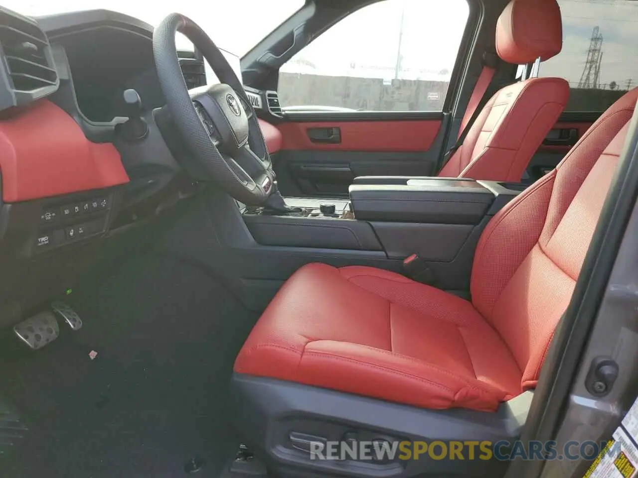 7 fotografías del automóvil dañado 7SVAAABA5SX053838 TOYOTA SEQUOIA 2025