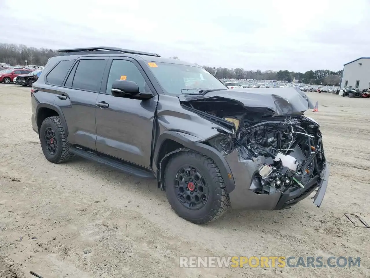 4 fotografías del automóvil dañado 7SVAAABA6SX050186 TOYOTA SEQUOIA 2025