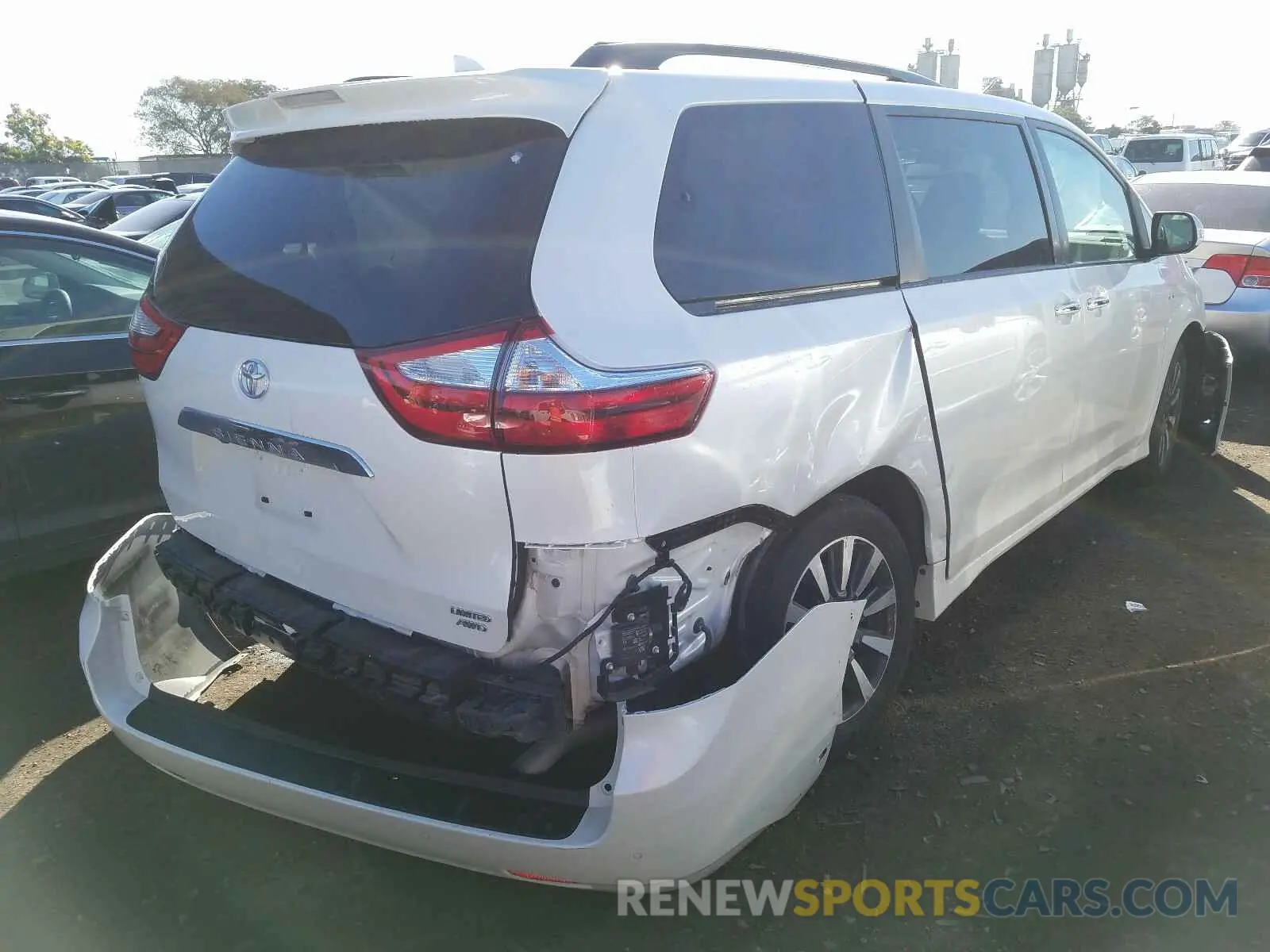 4 fotografías del automóvil dañado 5TDDZ3DC3KS214154 TOYOTA SIENNA 2019