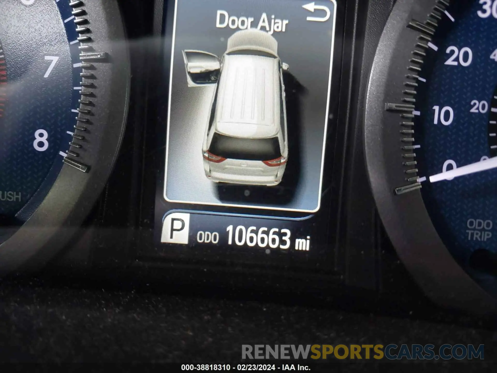 16 fotografías del automóvil dañado 5TDDZ3DC4KS220562 TOYOTA SIENNA 2019