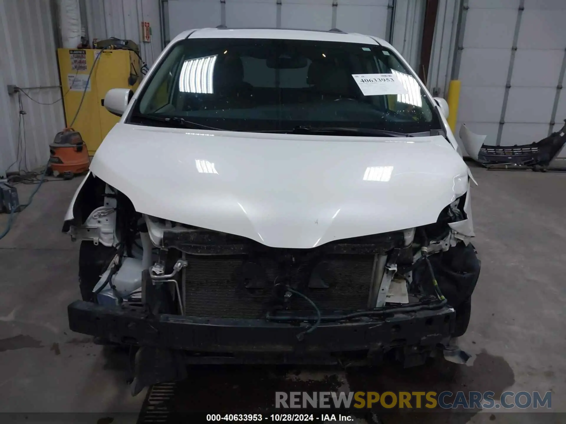 13 fotografías del automóvil dañado 5TDDZ3DC5KS223244 TOYOTA SIENNA 2019