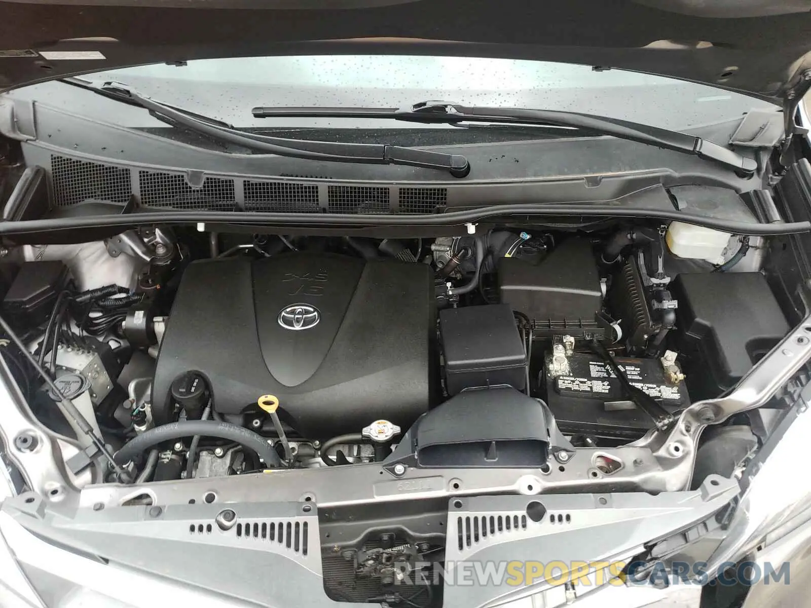 7 fotografías del automóvil dañado 5TDDZ3DC6KS214942 TOYOTA SIENNA 2019